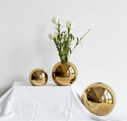 Plating Golden Ball Ceramic Vase